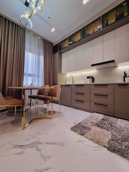 R7 Сдаётся квартира 1/11/14  на Яккасарайском ор-р Шота Руставели.