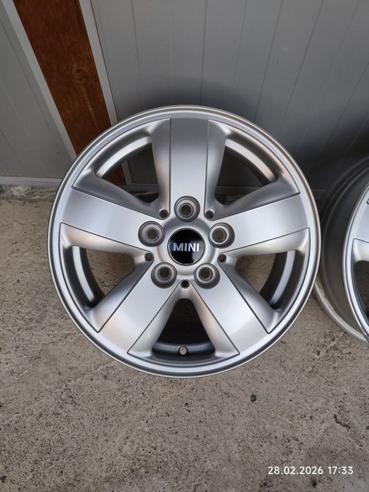 15/5/112-МИНИ КУПЪР НОВ внос перфектни