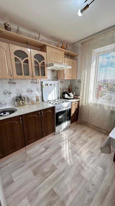 Продаётся 2 комн квартира