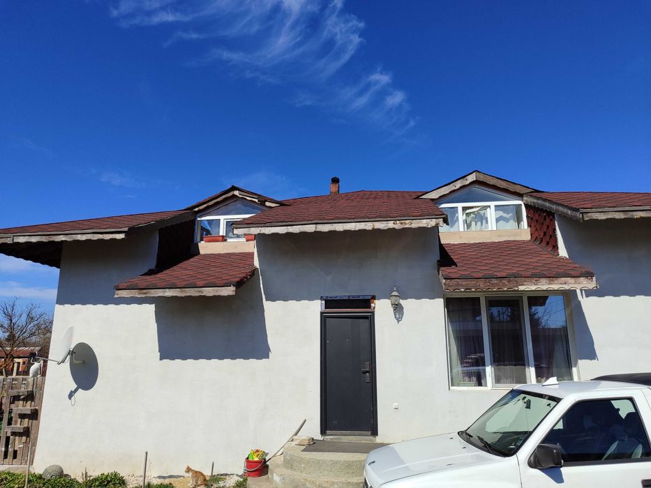 Двуетажна къща в Царичено