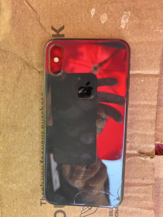 Iphone x si honor x6
