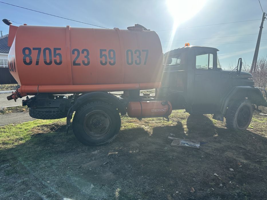 В продаже зил 130