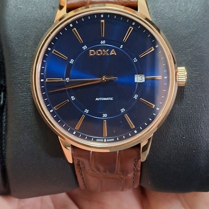Ceas automatic DOXA