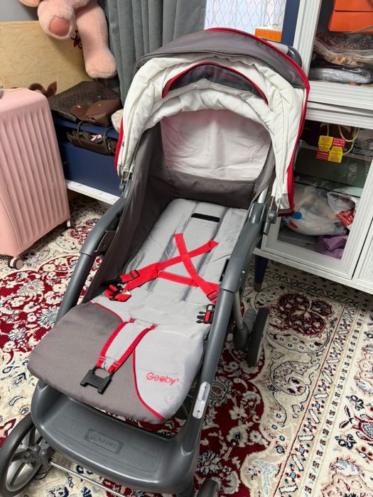 Детская коляска в идиальном состоянии