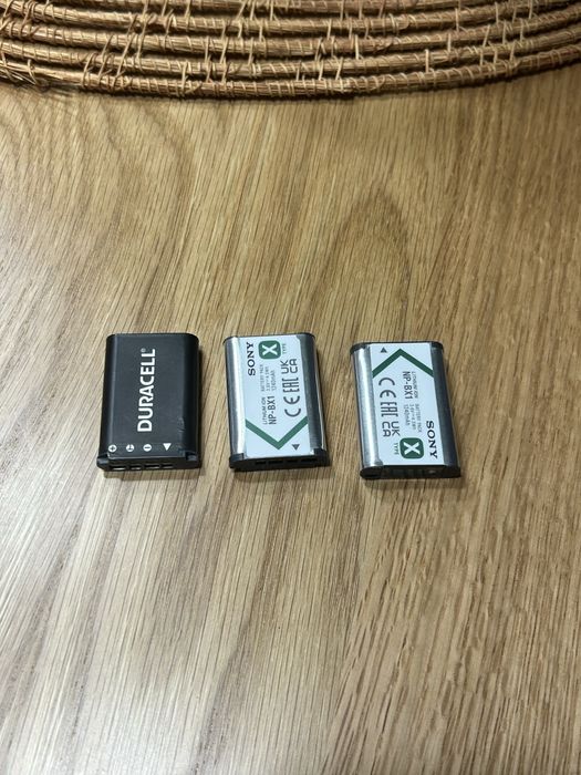 Sony ZV-1 II + 2 батерии + 2 RODE WIRELESS ME микрофона - пълен сет