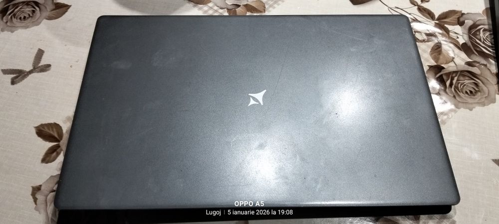 Laptop alwiev vând/ schimb