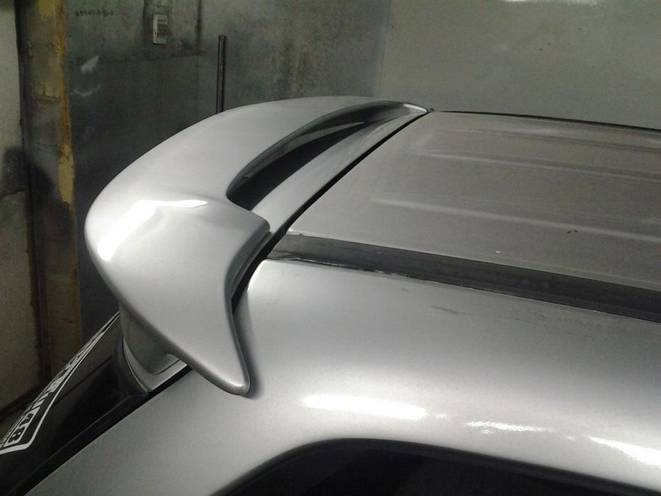 Спойлер на Мазда мпв