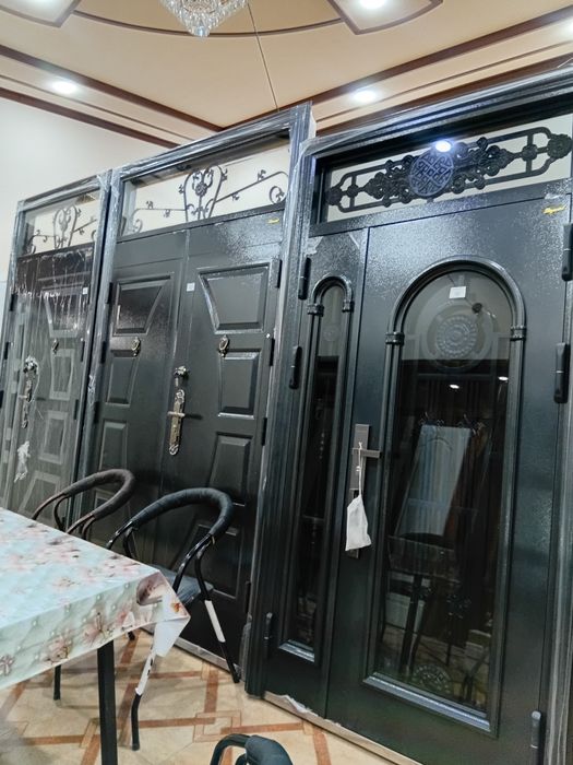 Temir eshik kotej va uchastka uchun