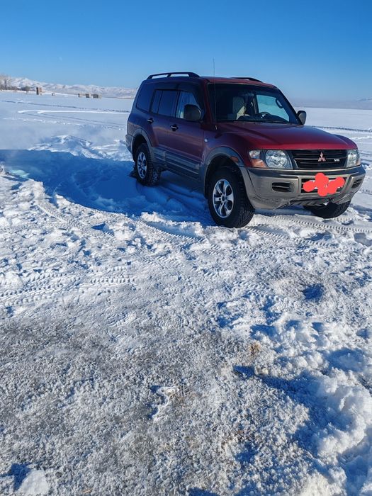 Джип мантеро 2000 г