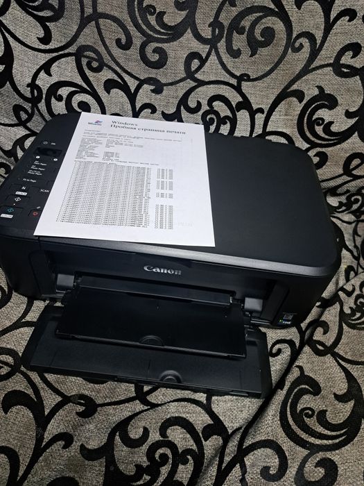 Принтер Canon Mg2240 цветной