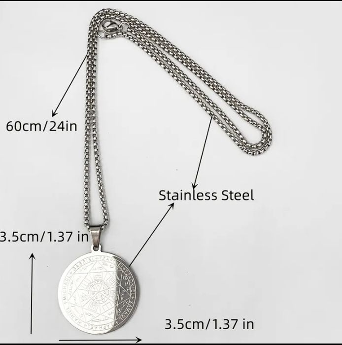 Кулон с цепочкой