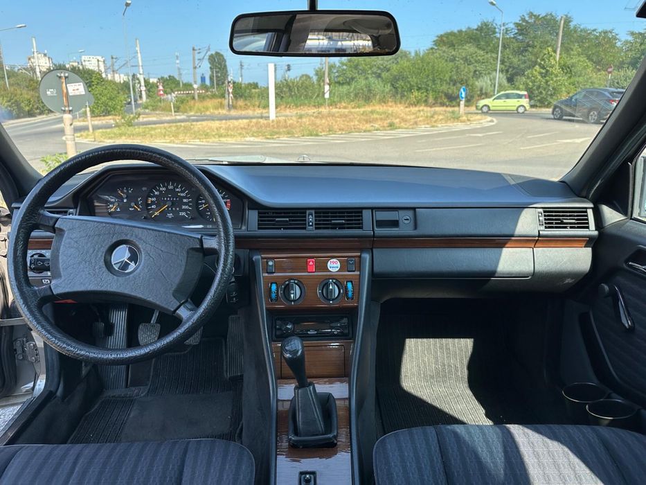 Mercedes Benz w124 - 1990 Atestat retromobil