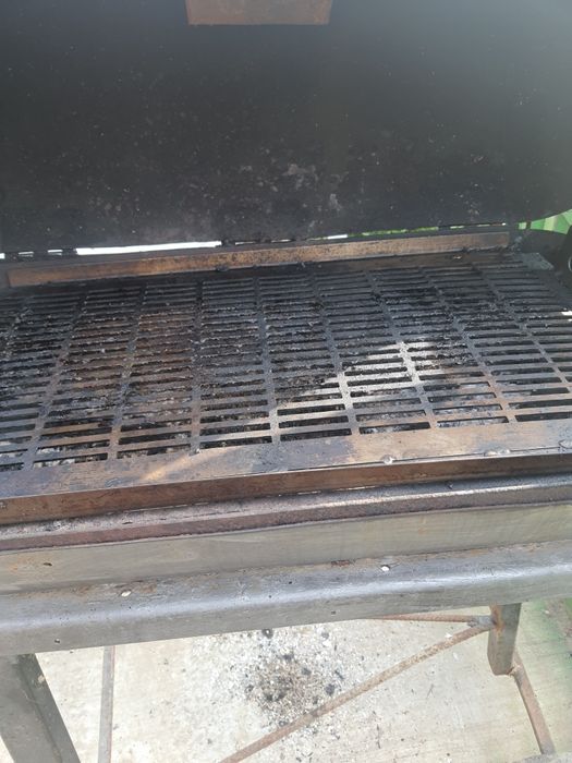 Grătar afumătoare etc