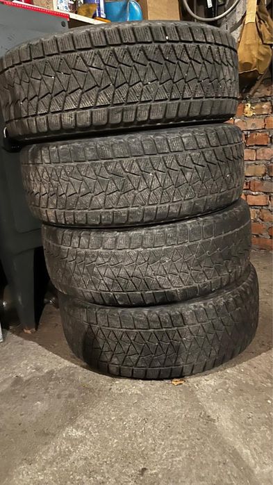 Продам зимнюю резину