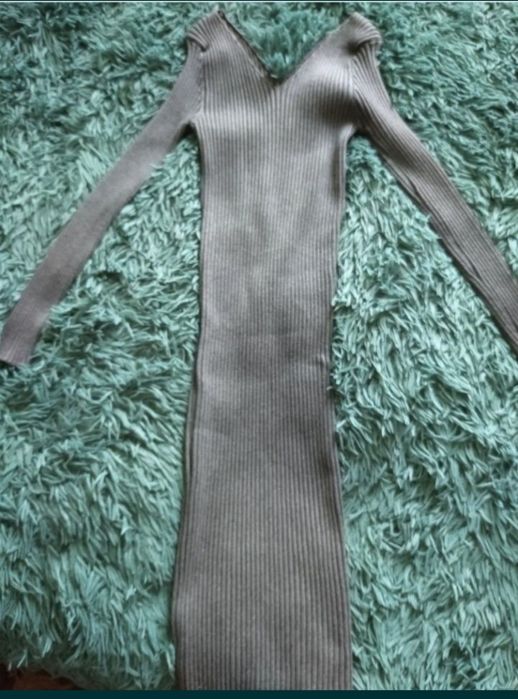 Продам платья недорого