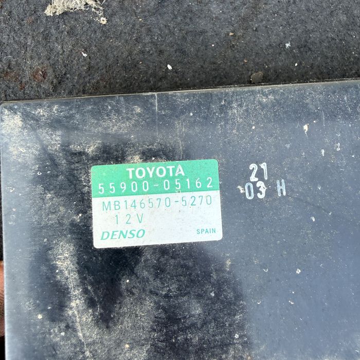 Уравление на климатика за Toyota Avensis 55900-05162