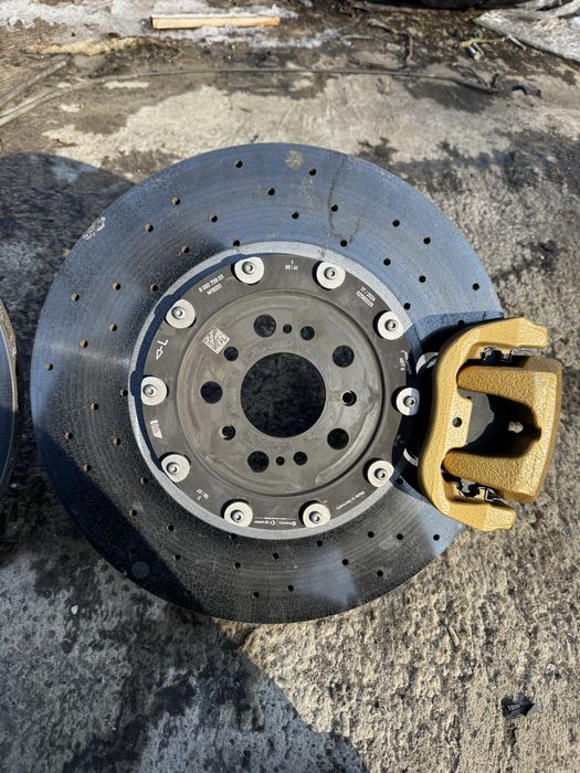 Спирачки карбон керамика bmw m3 g80 m4 g82 m2 g87 бмв м3 г80 керамика