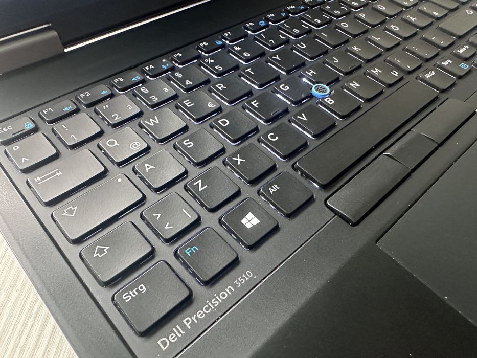 Laptop Dell Precision intel i7 - 8Gb RAM - SSD240Gb - Video 2Gb dedica