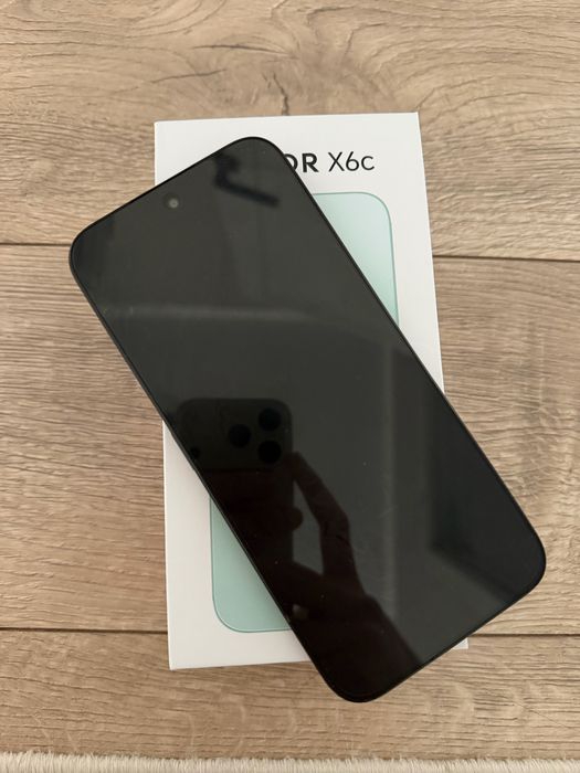 Honor x6c с гарантией