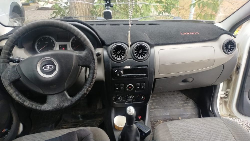 Продам Лада Ларгус