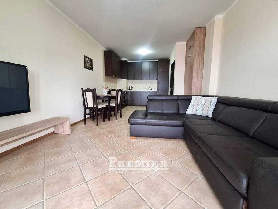 Продава се Двустаен апартамент в Царево - 74 кв.м за 793 €/кв.м - Снимка #5