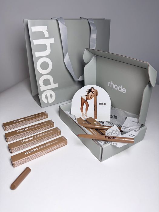 Rhode Peptide Lip Shape НОВ оригинал оформящ молив за обемни устни