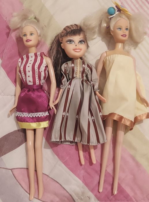 Куклы три штуки.