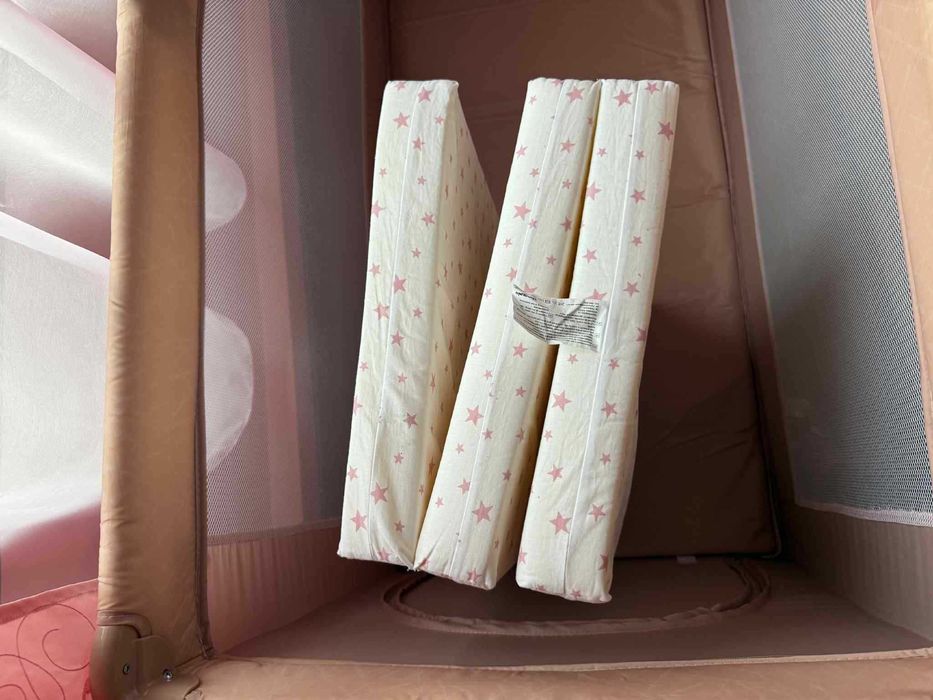 Преносима кошара на две нива Lorelli Torino + матрак Chipolino