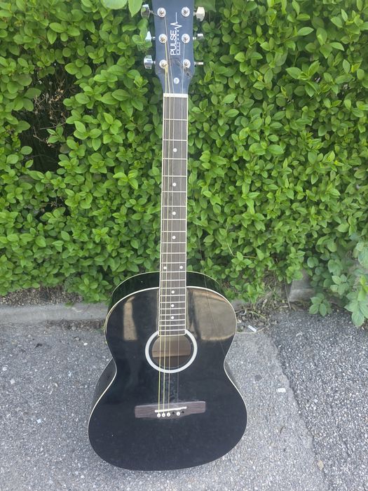 Vand chitara acustica pulse cu defect