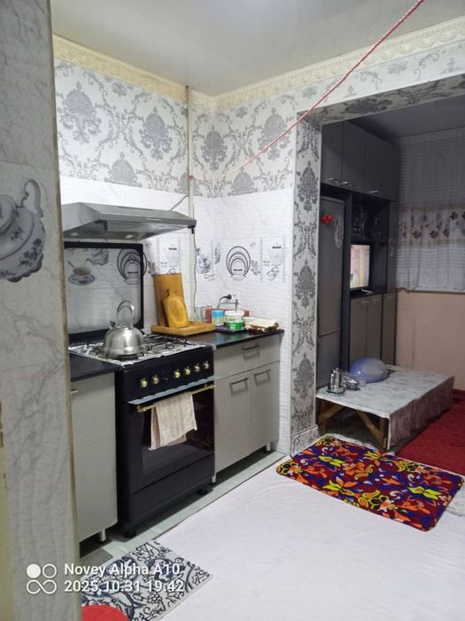 Чирчик 3 м/р 2х сотилади Нархи 33.000$ Бош толов ва паспорт бн Ипотека