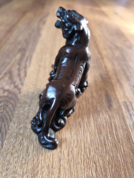 Фигура на тигър азия