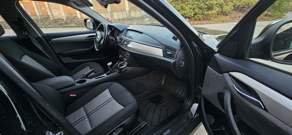 BMW X1 2012 — imagine 5