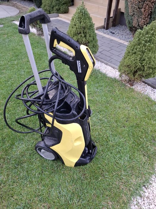 Karcher K7 Full control Plus.