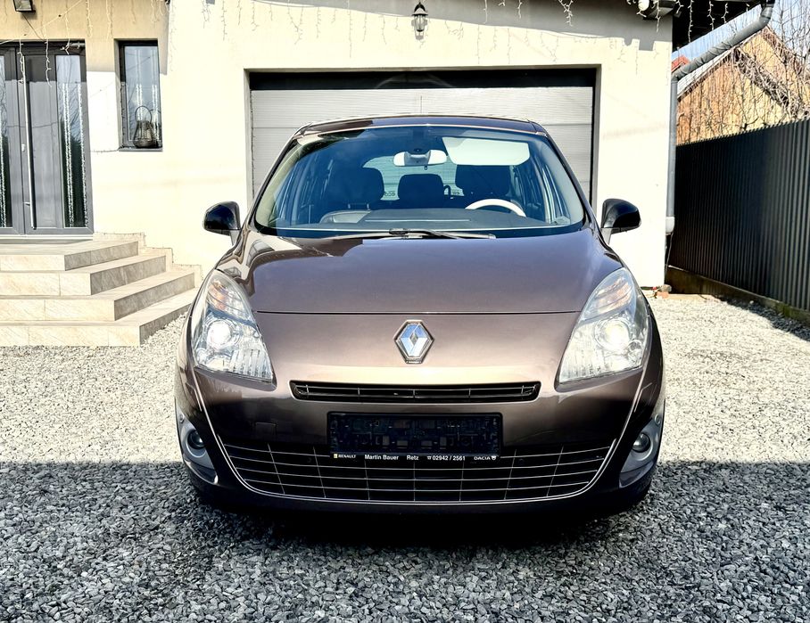 Renault Scenic 1,9 diesel 131ps an 2011 euro 5