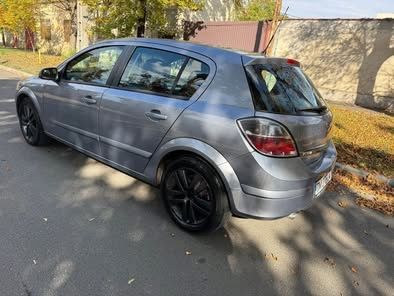 Opel astra H 2009 1.7 CDTI