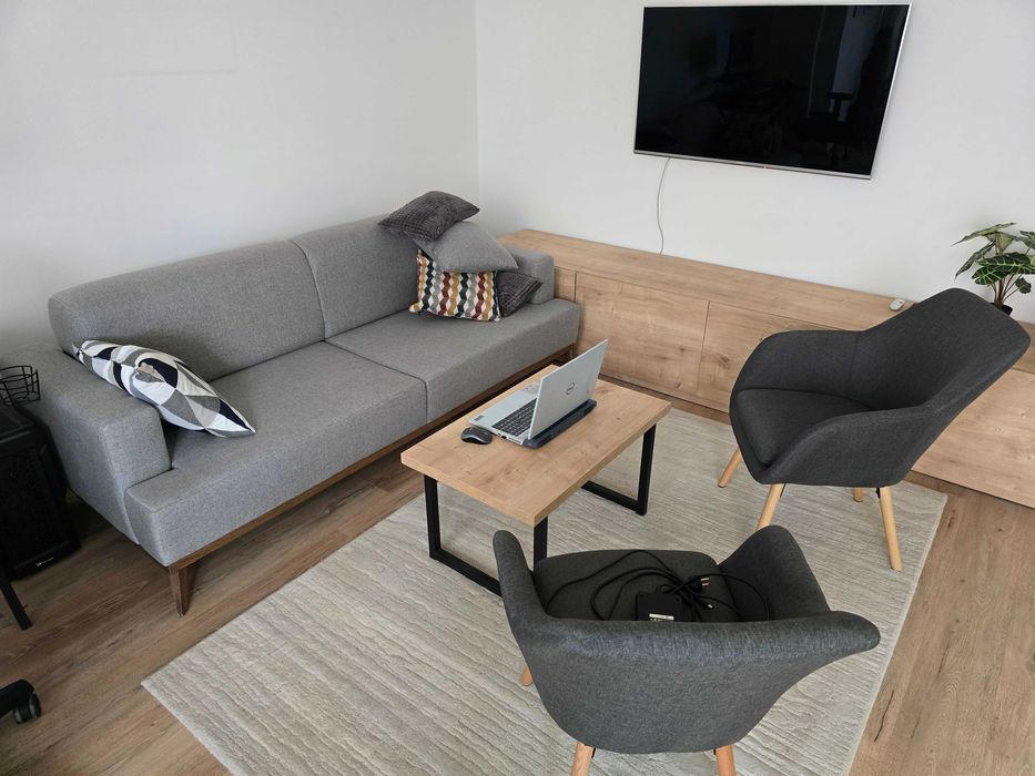 Комплект мебели – София