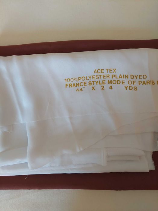 Платове за официални тоалети