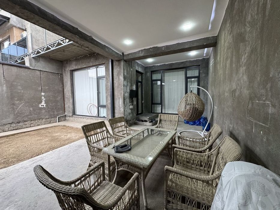 Срочно Kokcha Masjidi atrofida 1.5 sotix 5 xona + terassa remont bilan