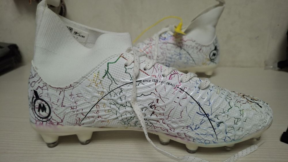 Продаём буцы 39 размера