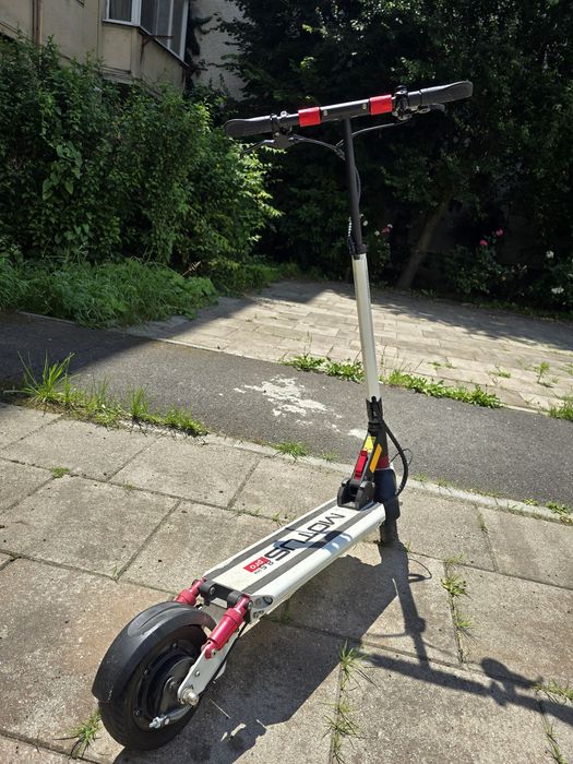 Trotinetă electrică Motus Pro 8.5 Lite