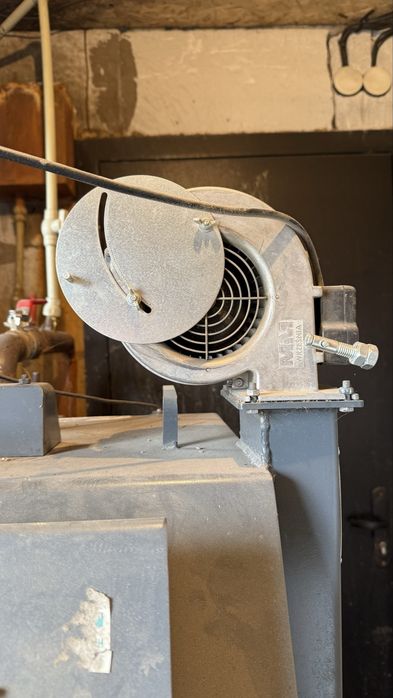 Продам твердотопливый котел