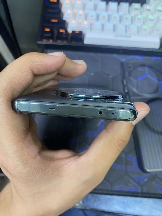 OnePlus 12 256/12 gb