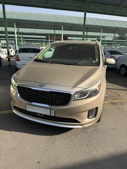 Кия карнивал (седона)