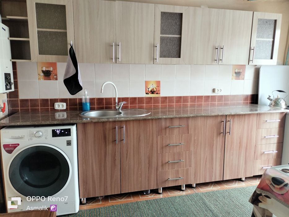 Продаётся квартира (барачного типа)