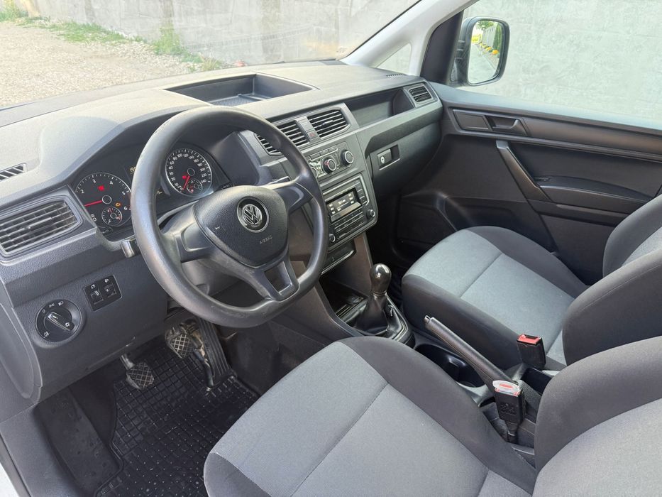 Volksvagen caddy 2.0 diesel .an fab 2016