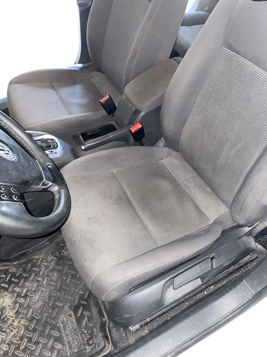 Химчистка салона автомобиля