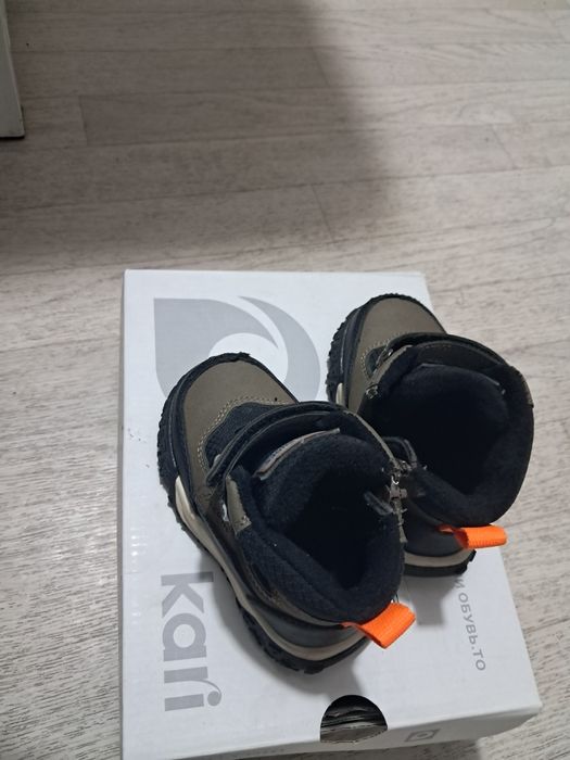 Сапоги детский размер  22 . Материал небук.