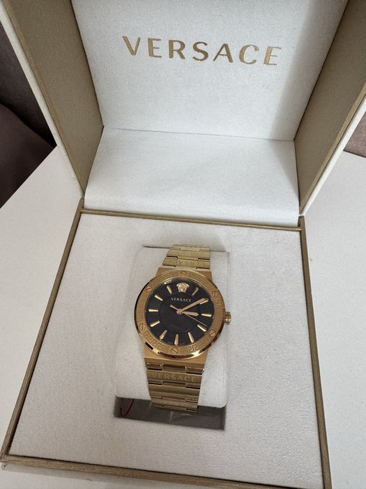 Versace дамски часовник