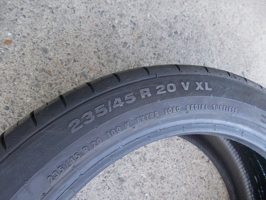 set anvelope vara 235 45 cu 255 40 20 Continental profil 6,5mm