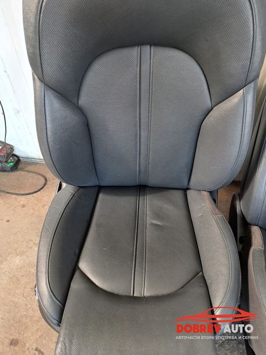 Продавам седалки от Audi A8 D4 2012г